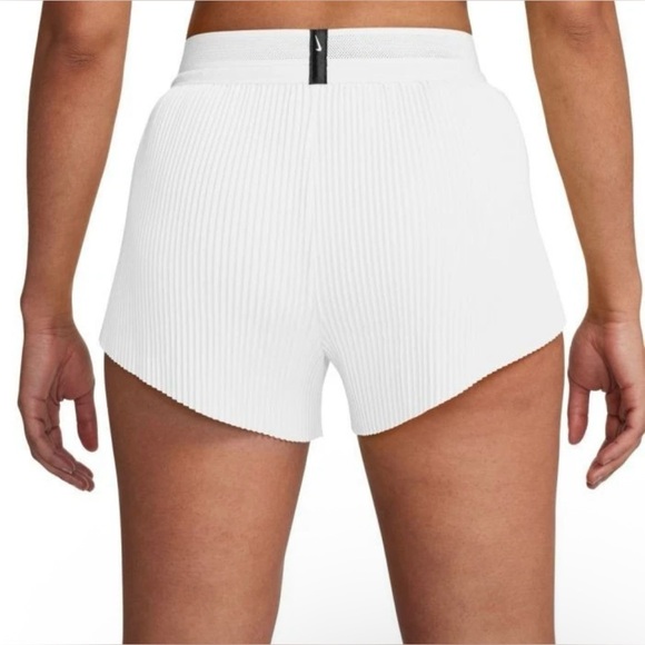 Nike Womens AeroSwift Dri-FIT ADV 3" Running Shorts (FN2328-100) Women’s Size S - Picture 2 of 7